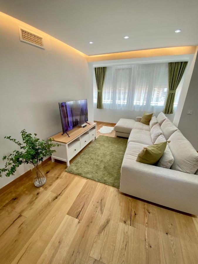 Apartamentos Prestige Malaga Suites Экстерьер фото