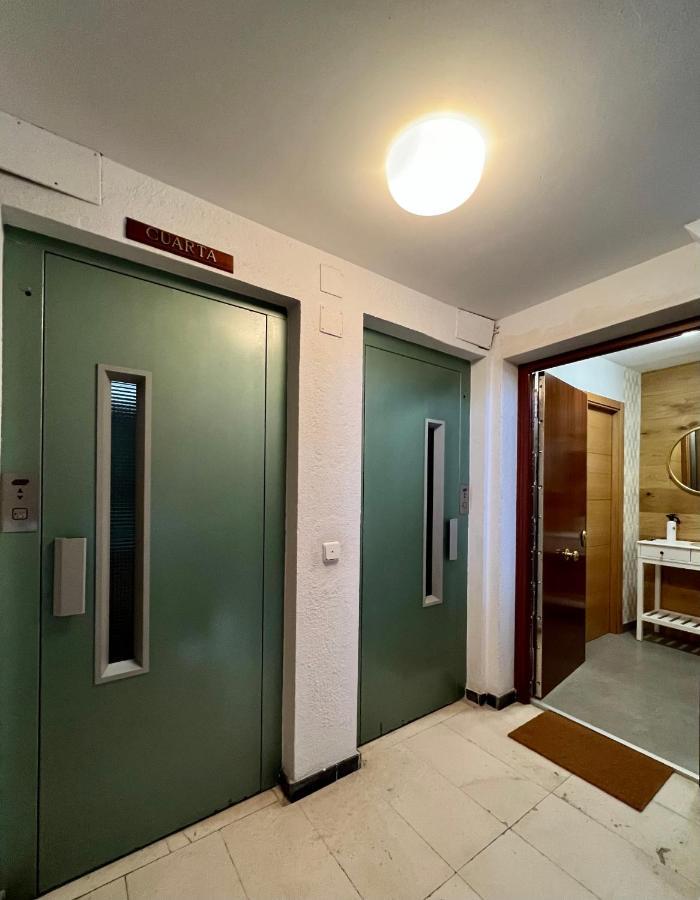 Apartamentos Prestige Suites Malaga I Экстерьер фото